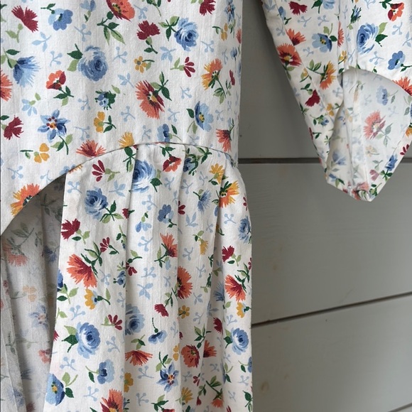 Hand Maid Floral High Low Blouse - Picture 8 of 8